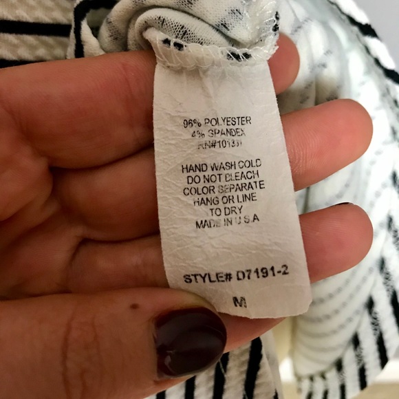 Charlotte Russe B&W striped dress - Picture 4 of 4